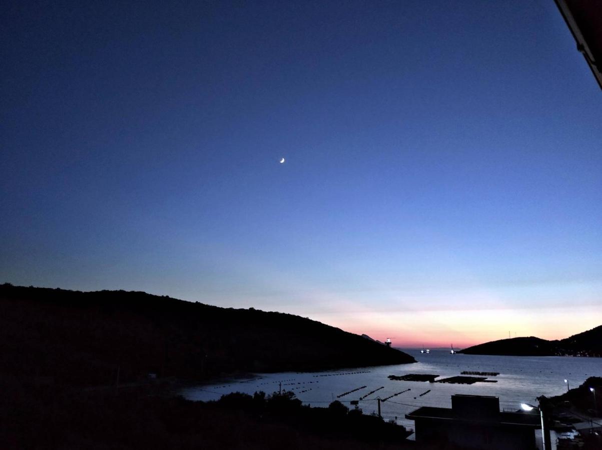 Apartmán Secret Garden Neum Exteriér fotografie